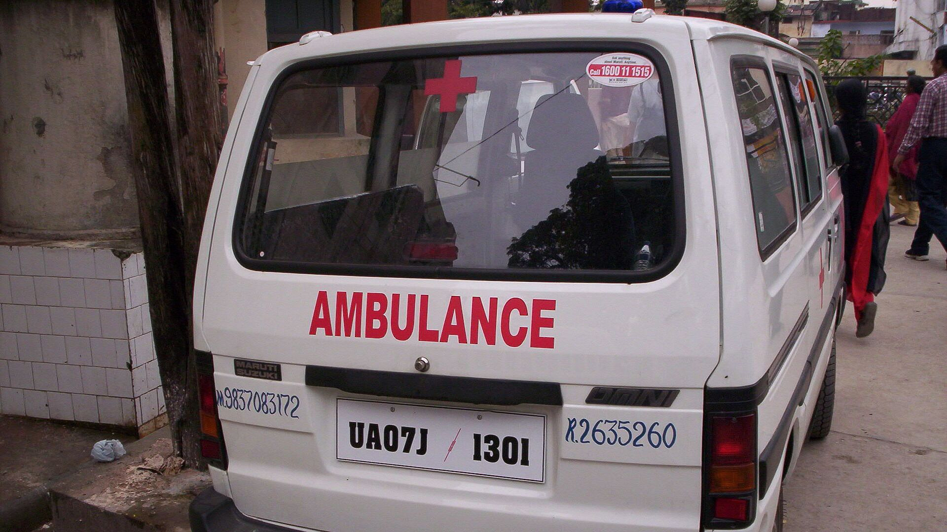 В Нью-Дели из-за давки на железнодорожной станции погибли 15 человек