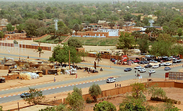 Президент Нигера рассказал об угрозах Франции в случае вывоза урана