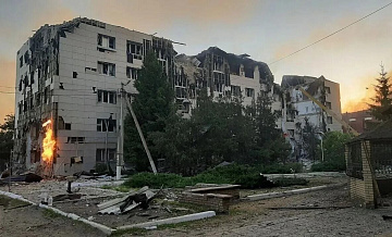 Студентов из разрушенного ВСУ общежития в ЛНР направили домой