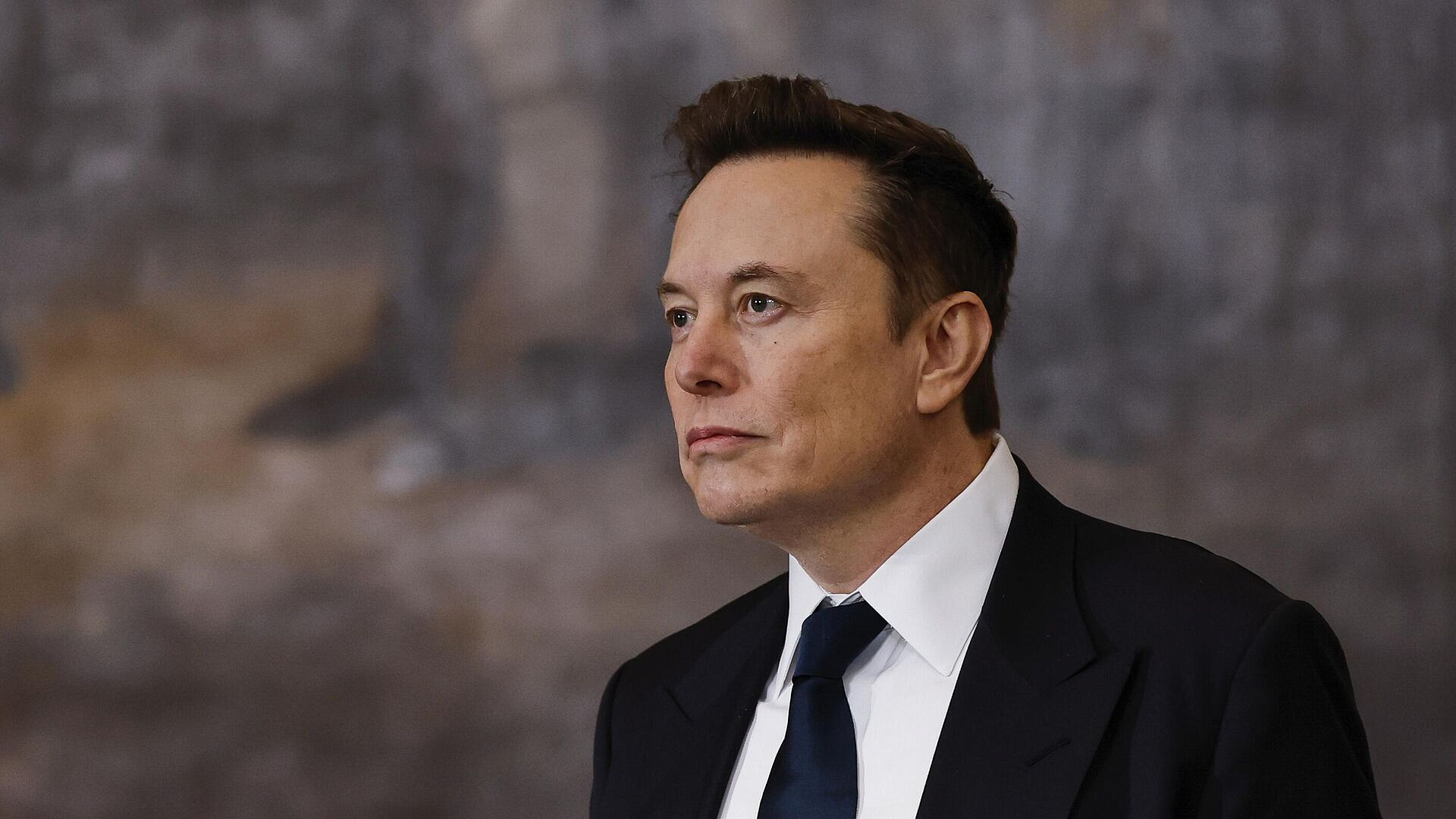 � ������� ������������� ���������� ��������� � ������������� ��-�� �����