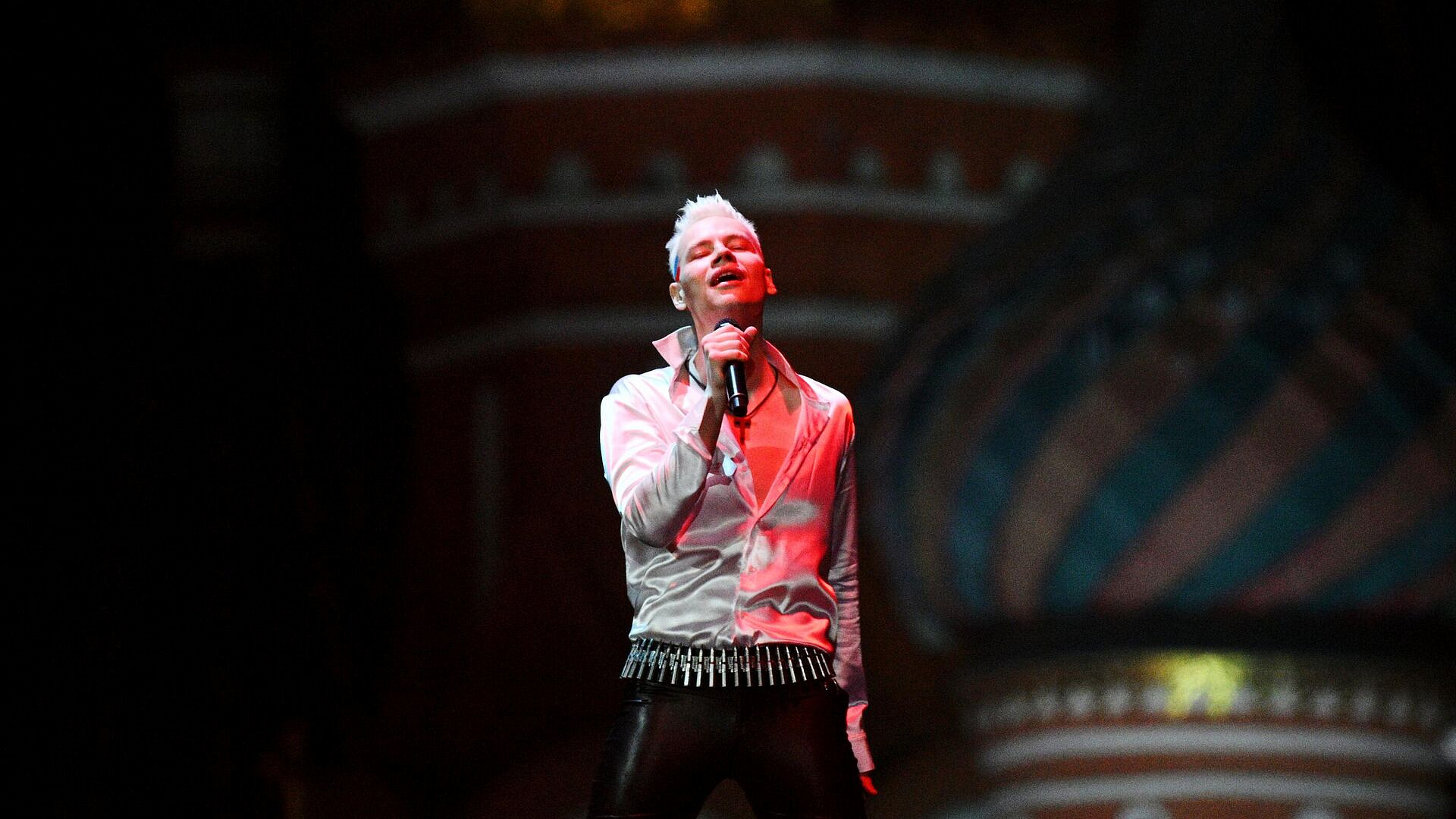 Shaman в День защитника Отечества представил новую песню