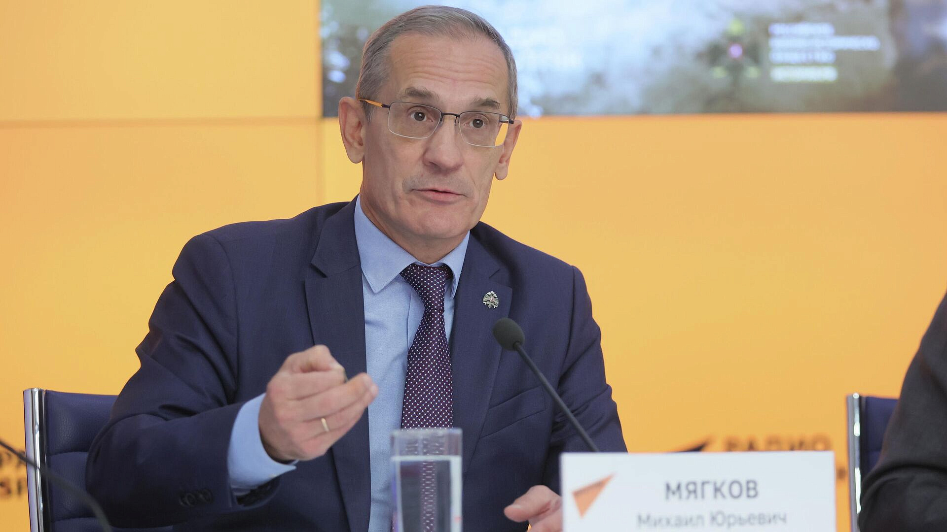 ��������� �� ����� ����������� ������������ ��-6 � ���, ������ �������