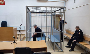 Монтера, пустившего автобус на переезд, где произошло ДТП, арестовали