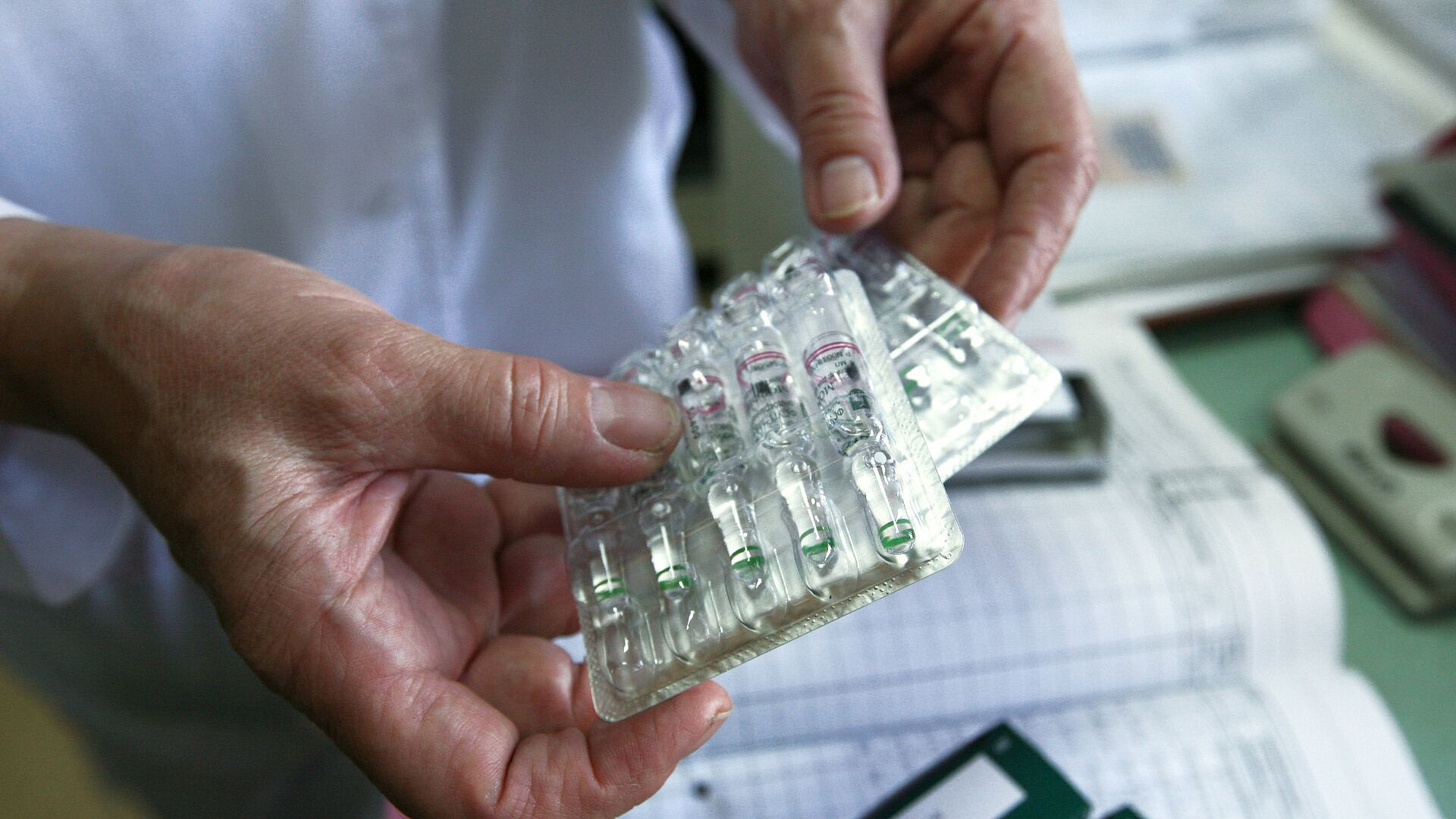 Россия сократила импорт лекарств из США до исторического минимума