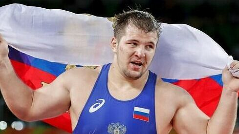 Семенов стал семикратным чемпионом России по греко-римской борьбе