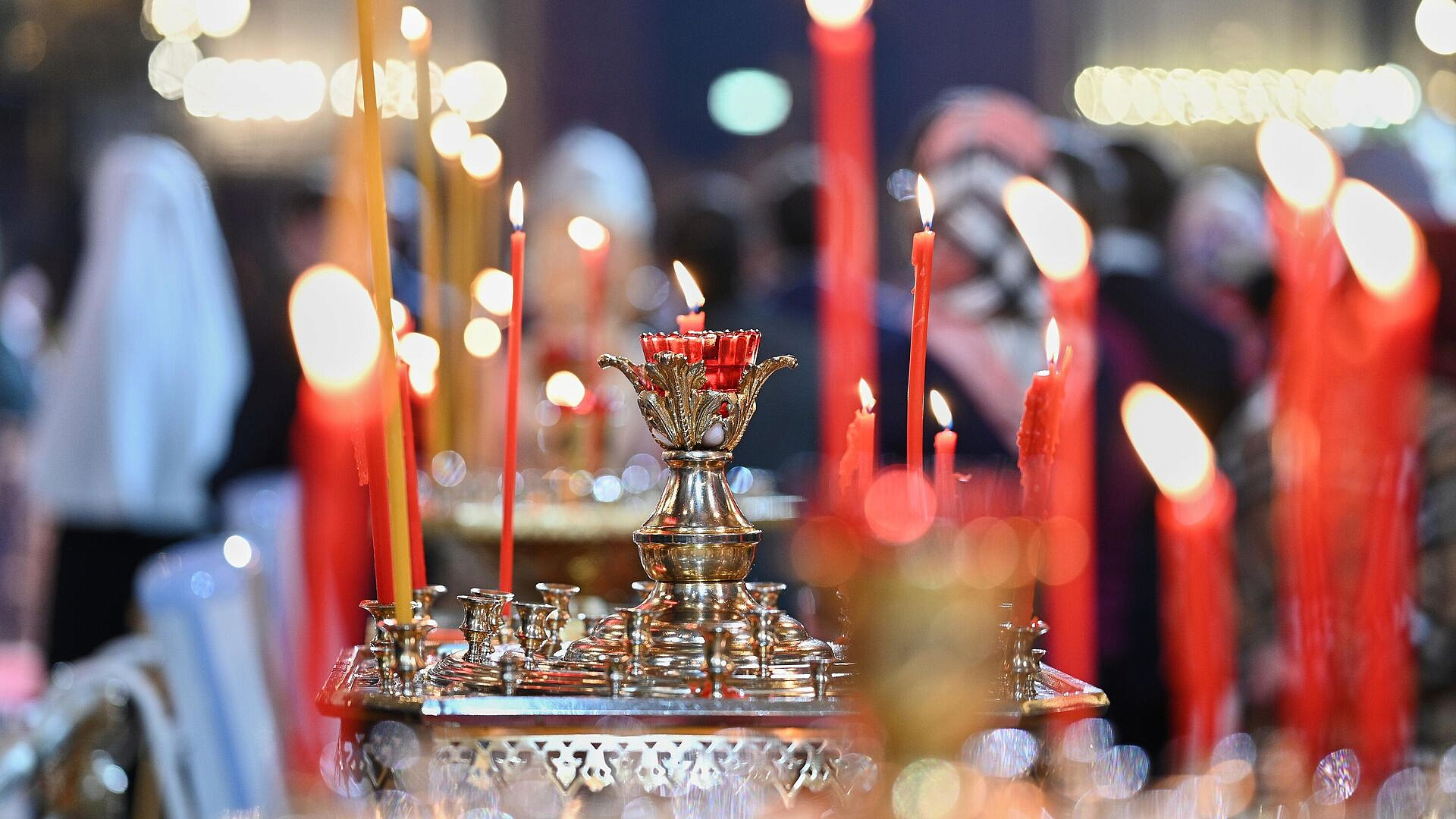 В РПЦ поддержали идею ввести выходные на Пасху