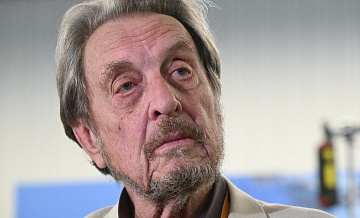 Отец Маска считает, что Украиной управляют 50 семей