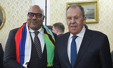 Глава МИД Танзании передал Лаврову послание для Путина