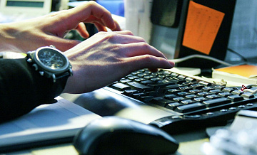 Сервисы "пробива" использовали для сбора данных для терактов, заявили в МВД