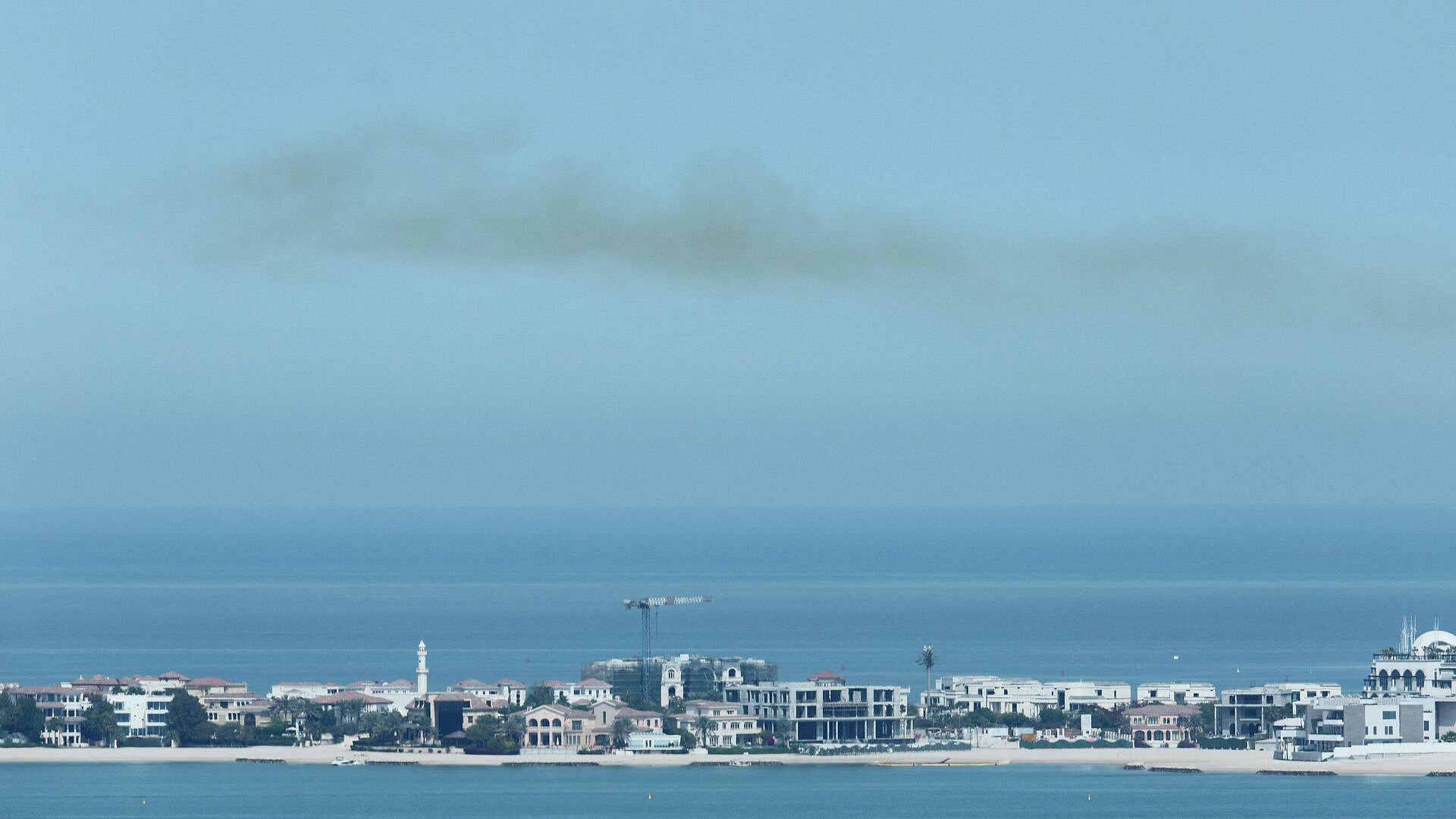 Катар отразил третью серию ракетных атак