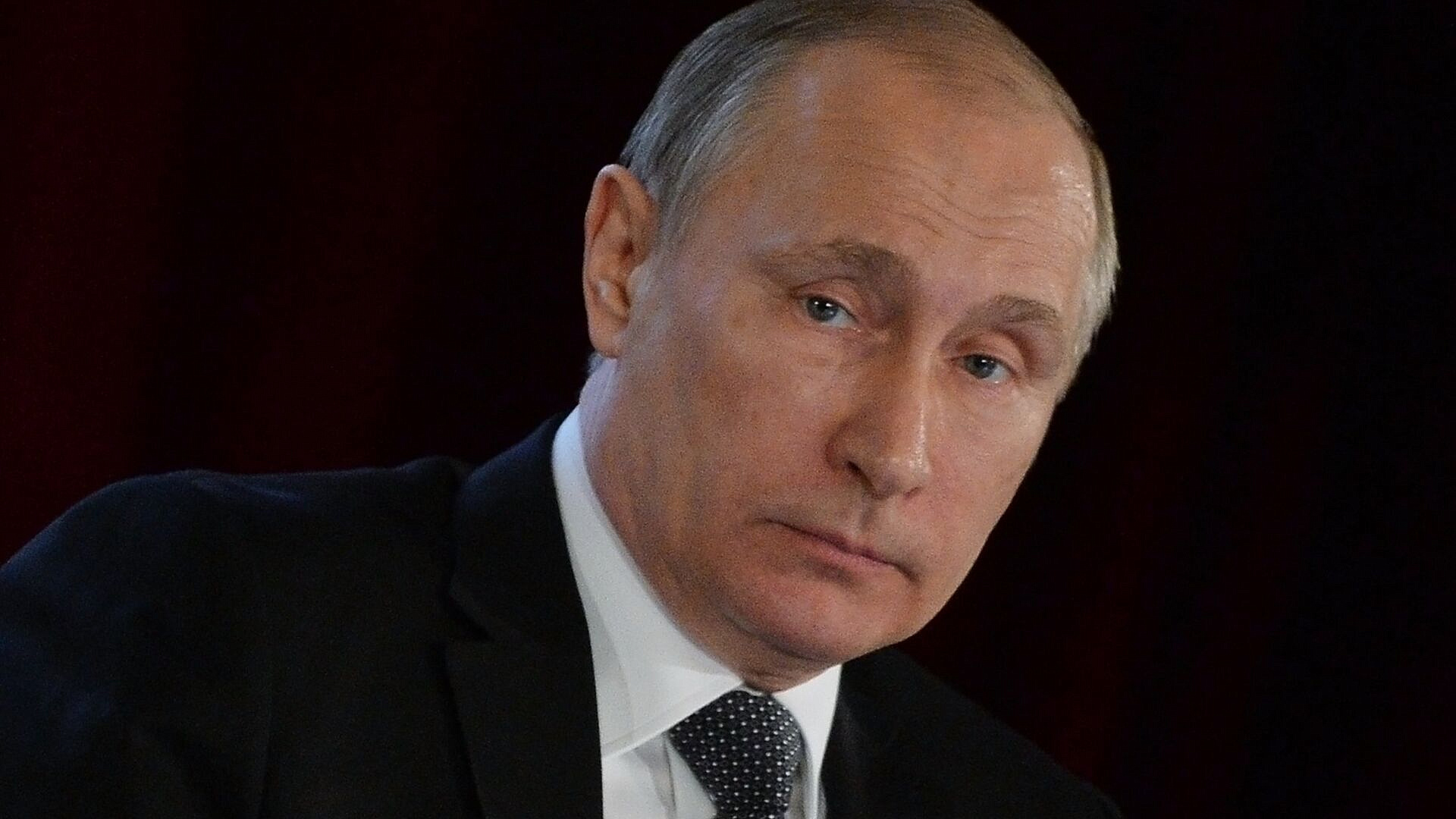 Путин рассказал об условиях создания online-системы управления войсками Путин рассказал об условиях создания online-системы управления войсками