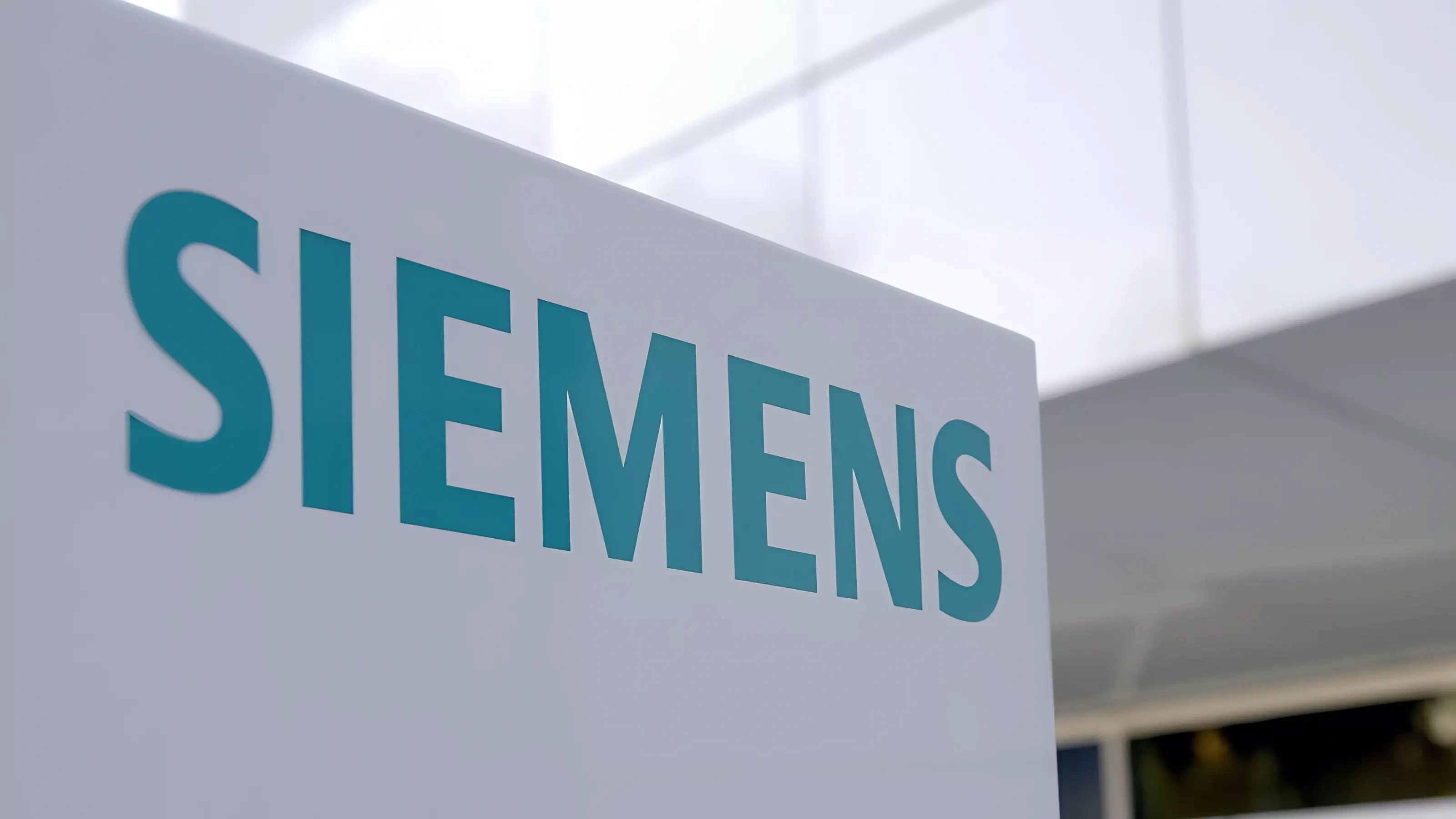      Siemens  600   