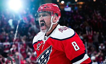Овечкин забил 925-й гол в НХЛ и обновил снайперский рекорд лиги