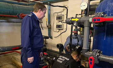 В бассейне якутской спортшколы, где отравились дети, выявили нарушения