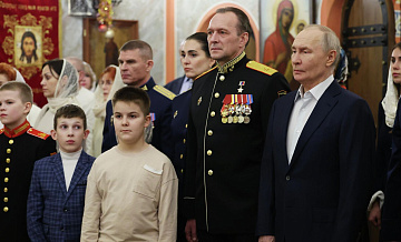 Путин обратился к детям военнослужащих после рождественского богослужения