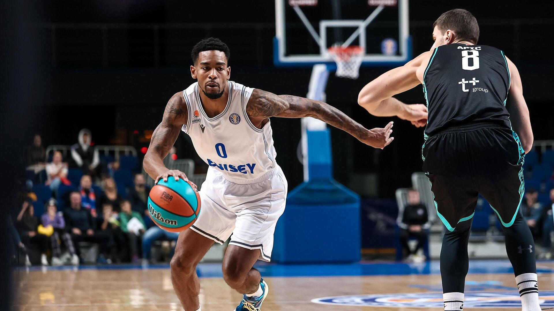 Баскетболисты "Енисея" обыграли МБА-МАИ в матче Единой лиги