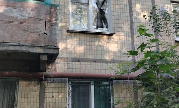 ВСУ сбросили боеприпас с дрона на хлебный фургон в Горловке