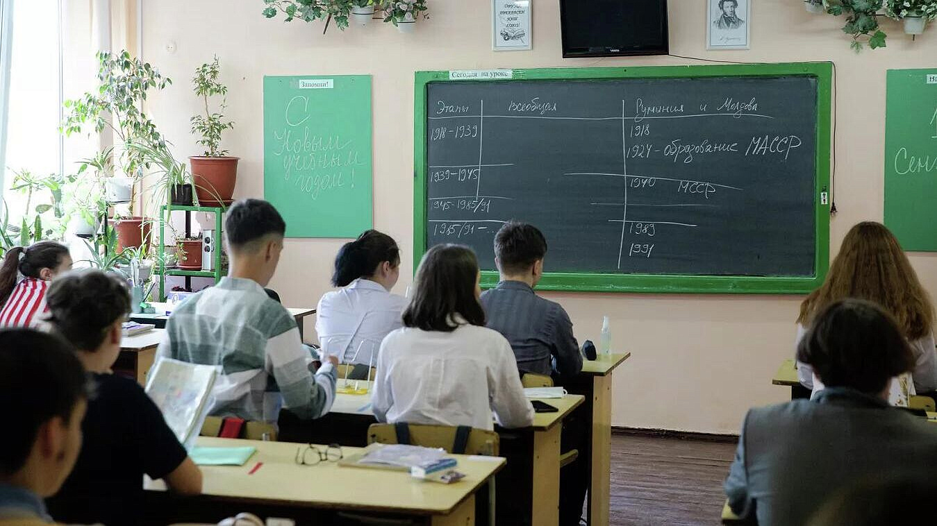 Молдавский учебник огульно обвиняет Красную армию в зверствах