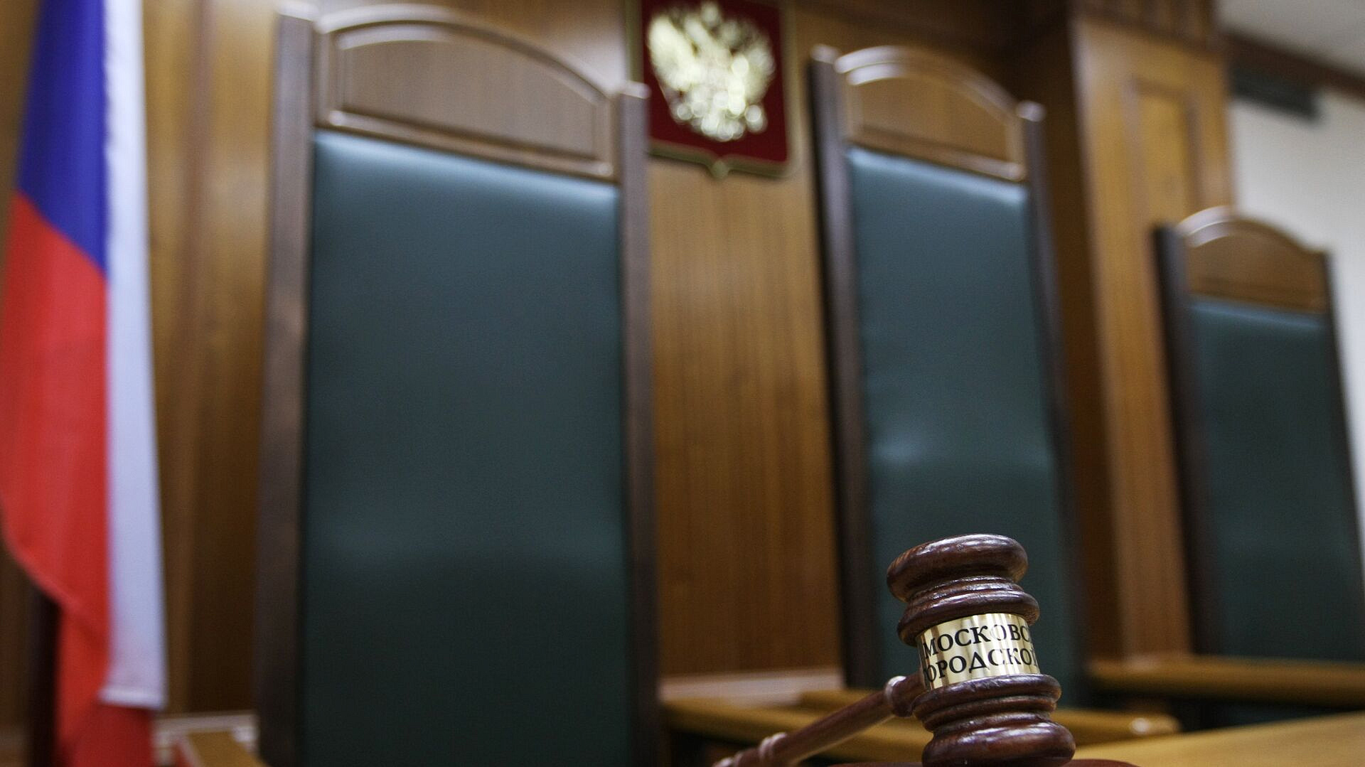 Суд в Мурманской области арестовал журналиста Карелина