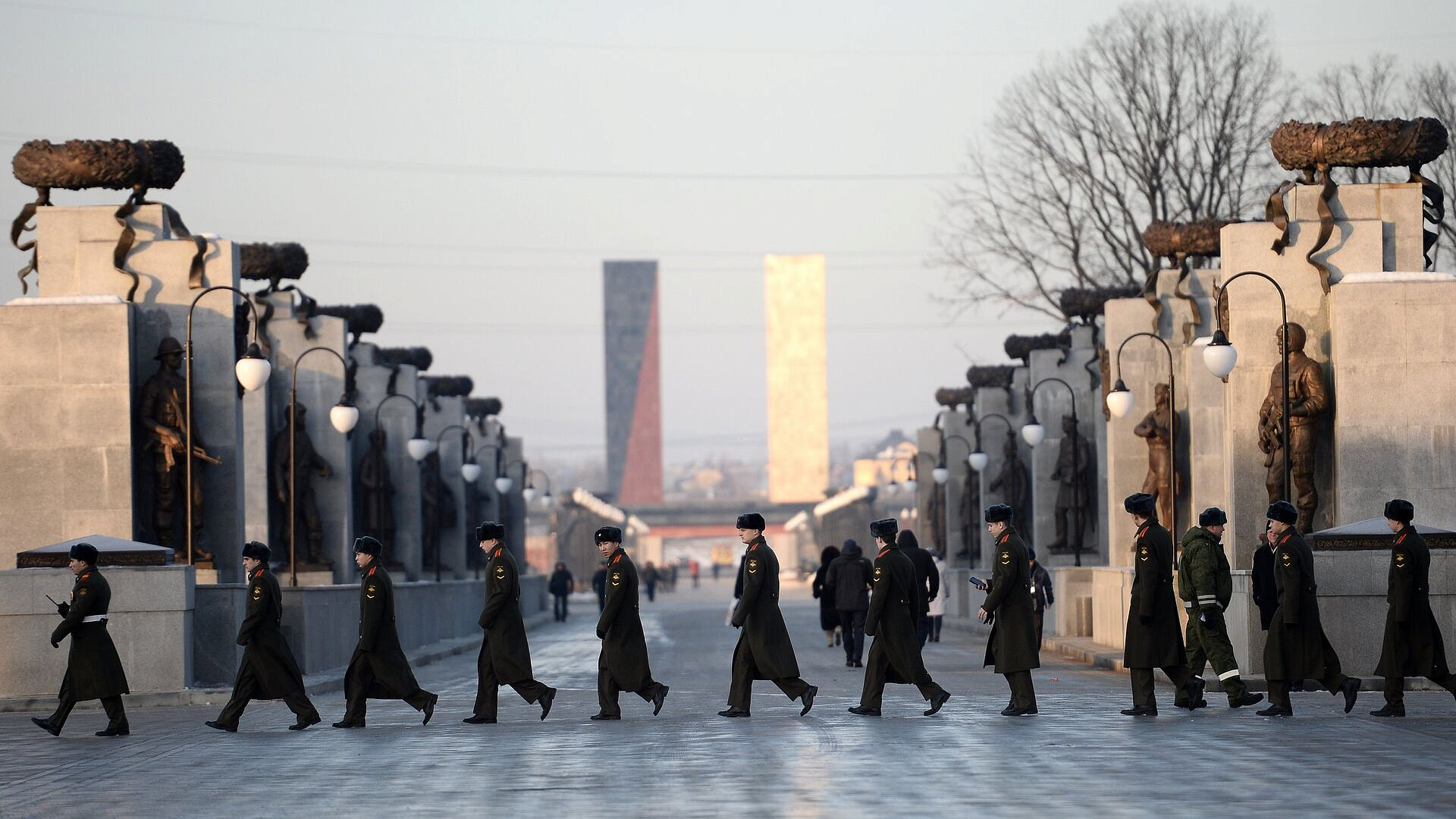 На военном мемориальном кладбище смогут хоронить добровольцев