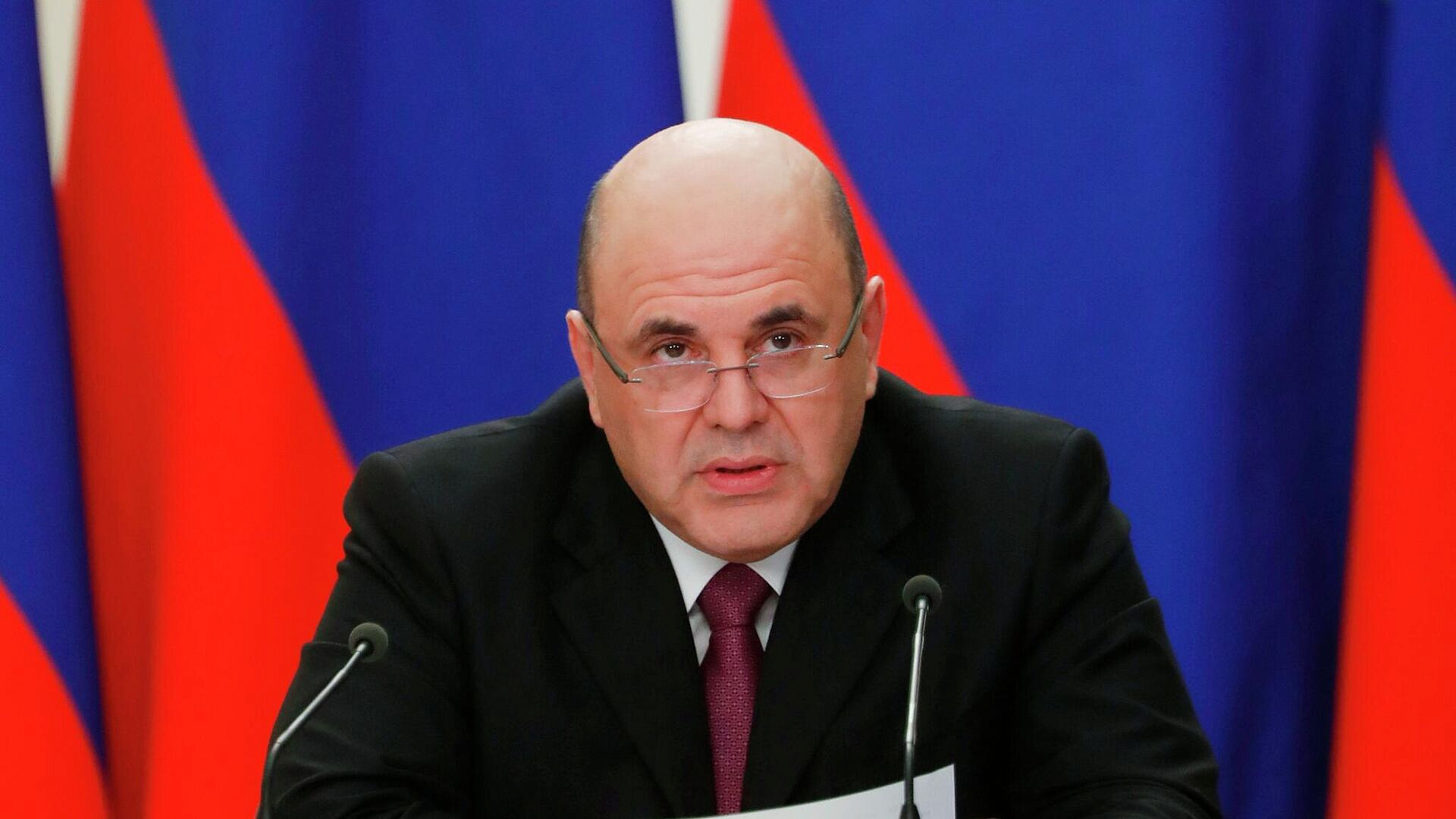 Мишустин попросил правительство в новогодние каникулы работать без выходных