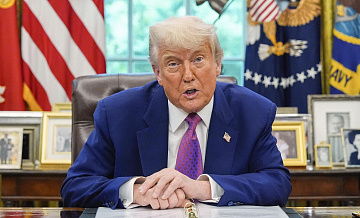 Приход Трампа повлек позитивные перемены в США, заявил отец Маска