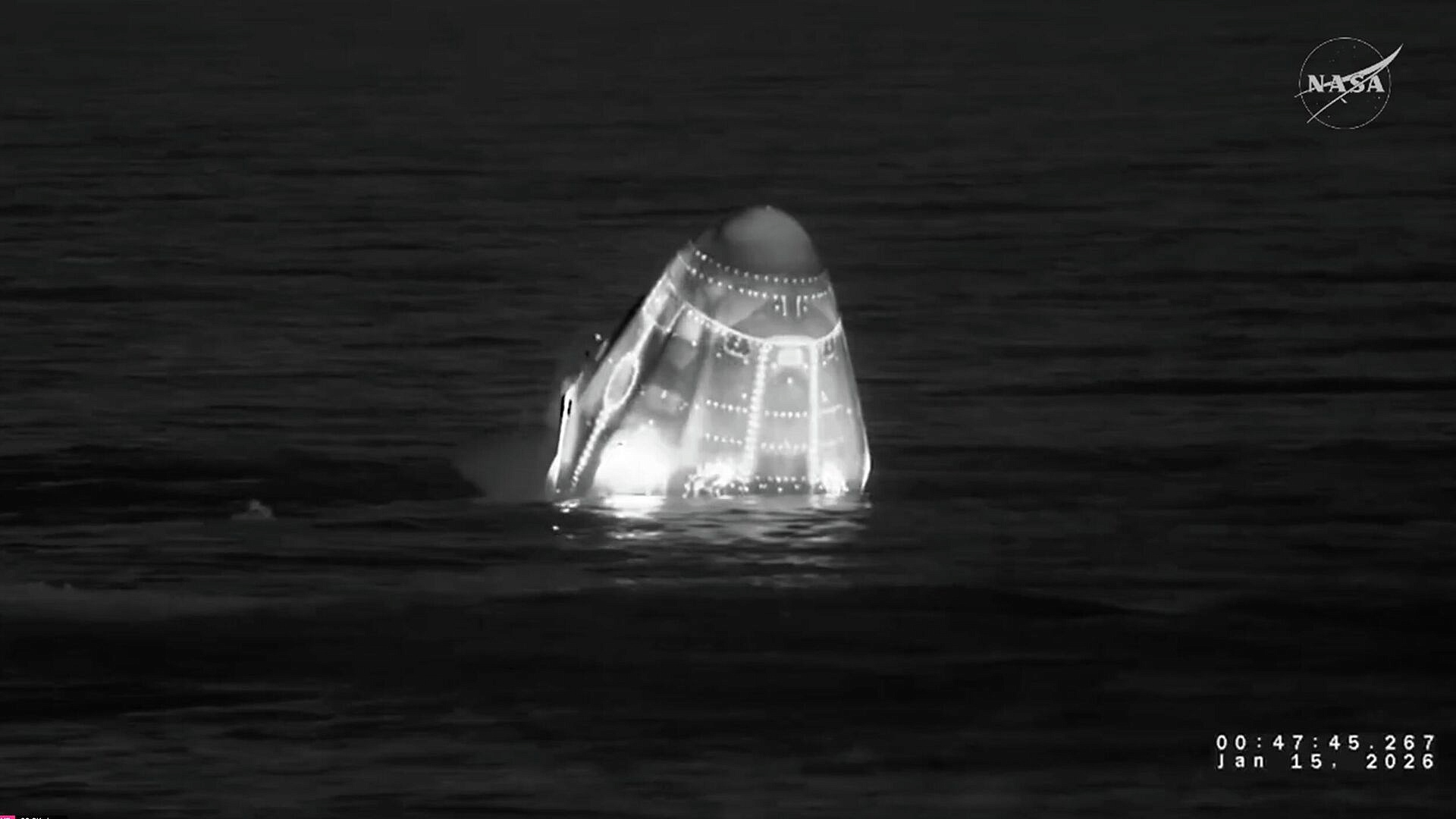 ������ Crew-11 ����� �� ������� ����� �����������