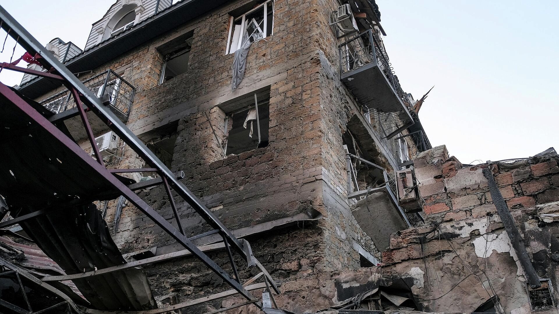 ������������ ��� ����� ��� � ������ ������� �� 750 ����� ������