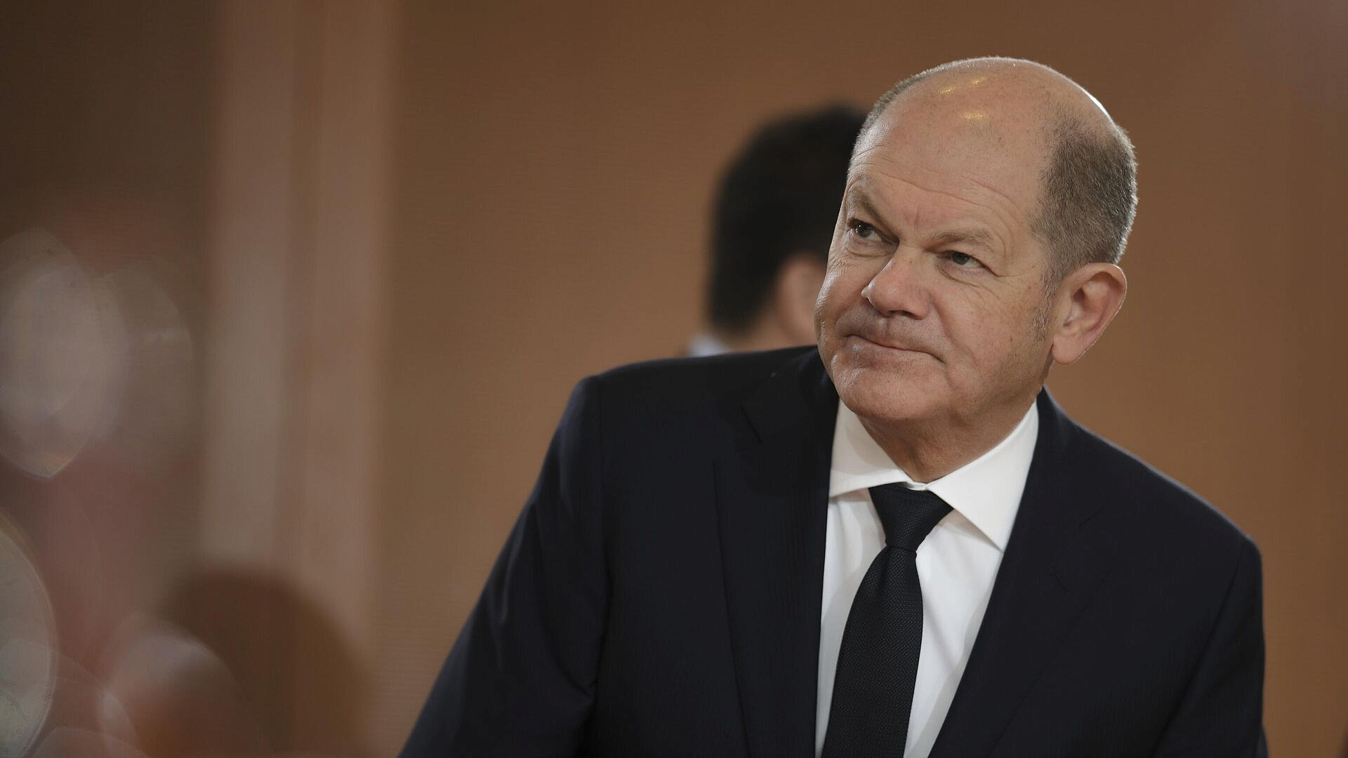 Шольц рассказал, кому из украинцев не угрожает высылка из Германии