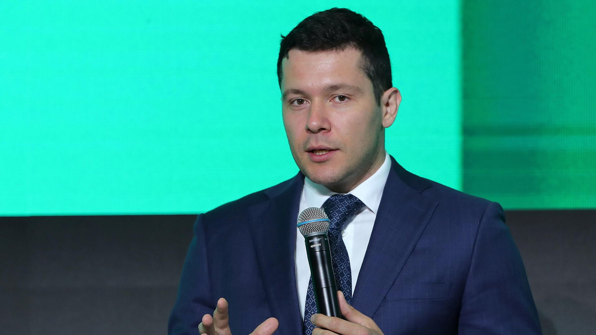 В Калининградской области опровергли слухи о возможном назначении Алиханова