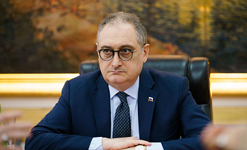 Российский посол поздравил китайцев с Новым годом