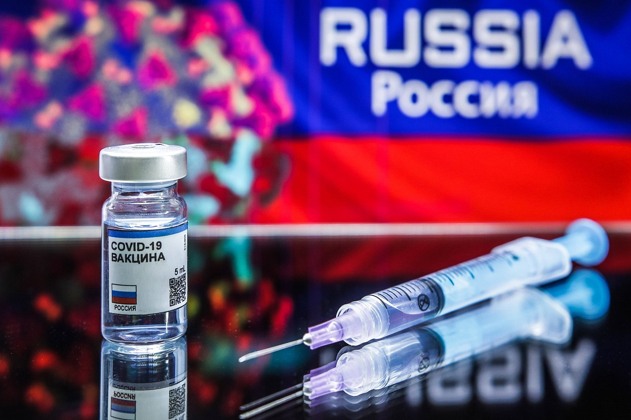Европейская страна победила пандемию с помощью «Спутника V»