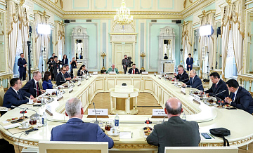 Западные спонсоры поставляют ВСУ много дронов, заявил Путин
