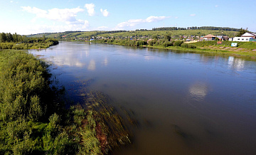 В Красноярском крае рыбак несколько дней дрейфовал на лодке с телом брата