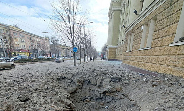 Украинский дрон повредил несколько жилых домов в Донецке