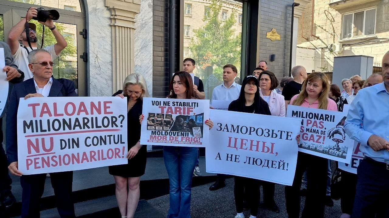 Молдавская оппозиция пригласила руководство НАРЭ и минэнерго на встречу