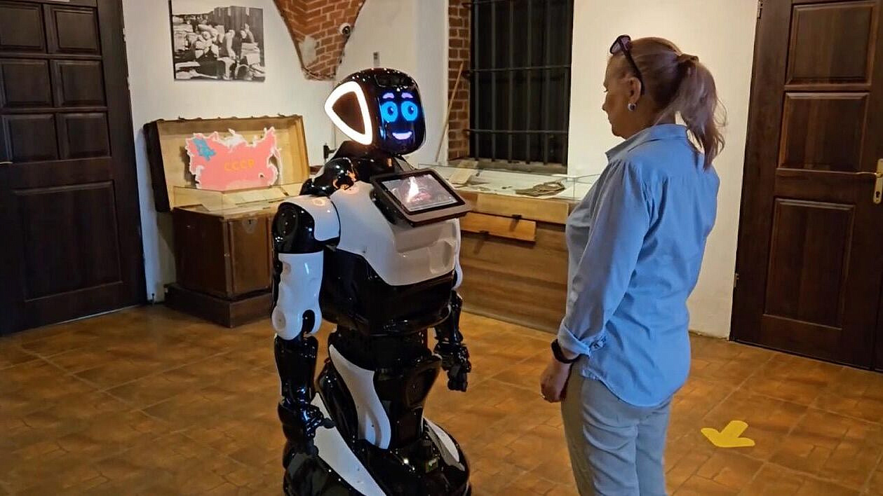 � ������������ ��������� ������� � ������� ������-������������