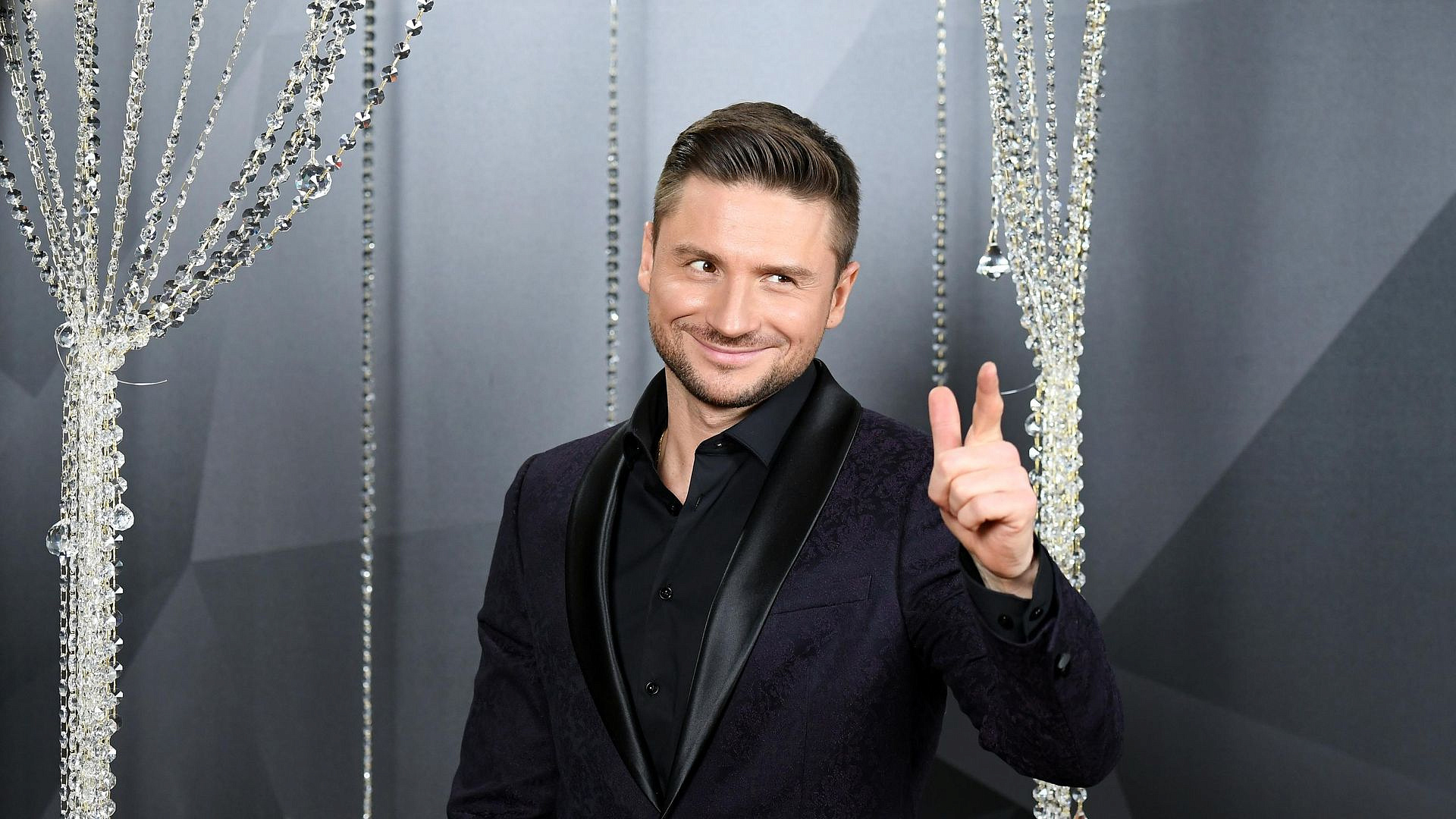 Лазарев рассказал, когда пловчиха Гайфутдинова придет на его шоу
