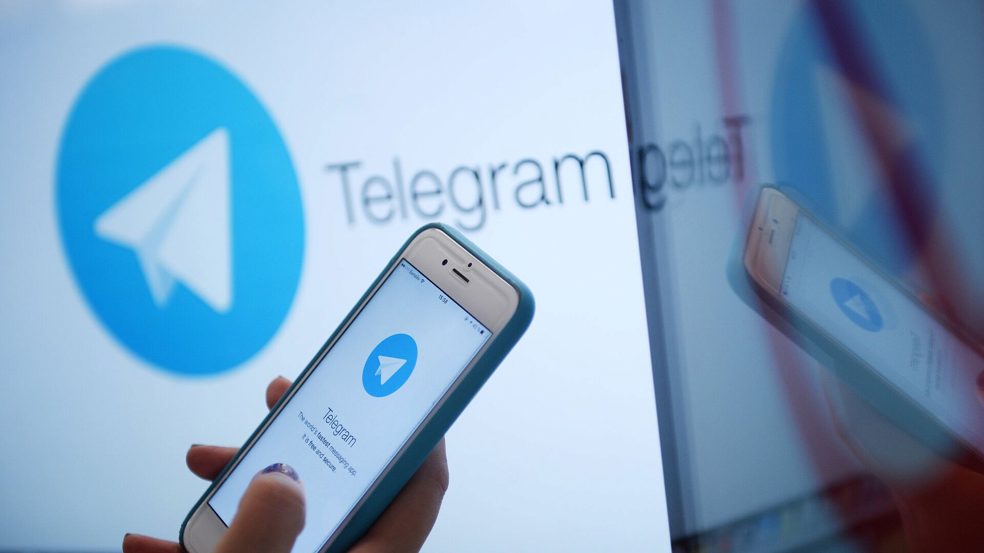  Telegram     