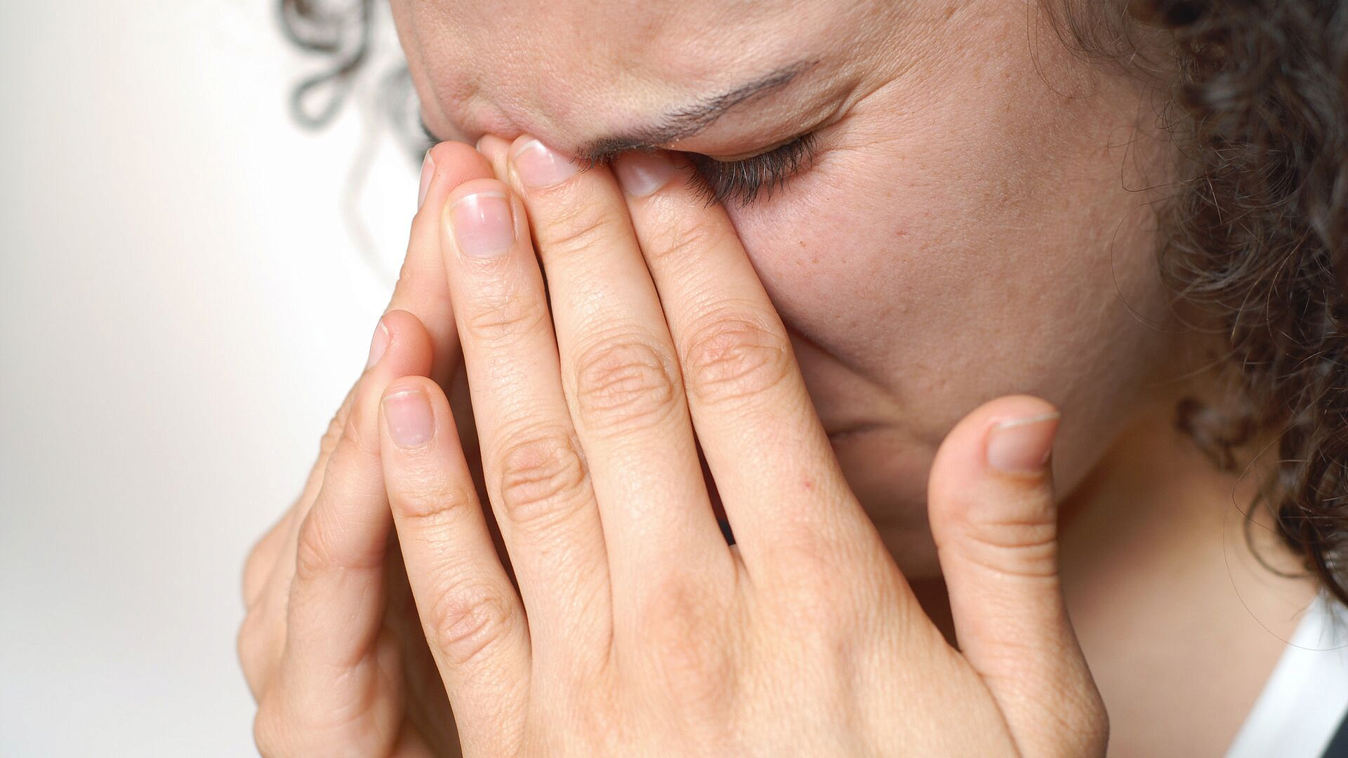 Гастроэнтеролог Сухорукова рассказала, какой продукт может вызвать мигрень