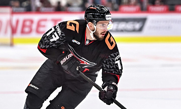 Гол и две передачи Окулова помогли "Авангарду" обыграть "Амур"