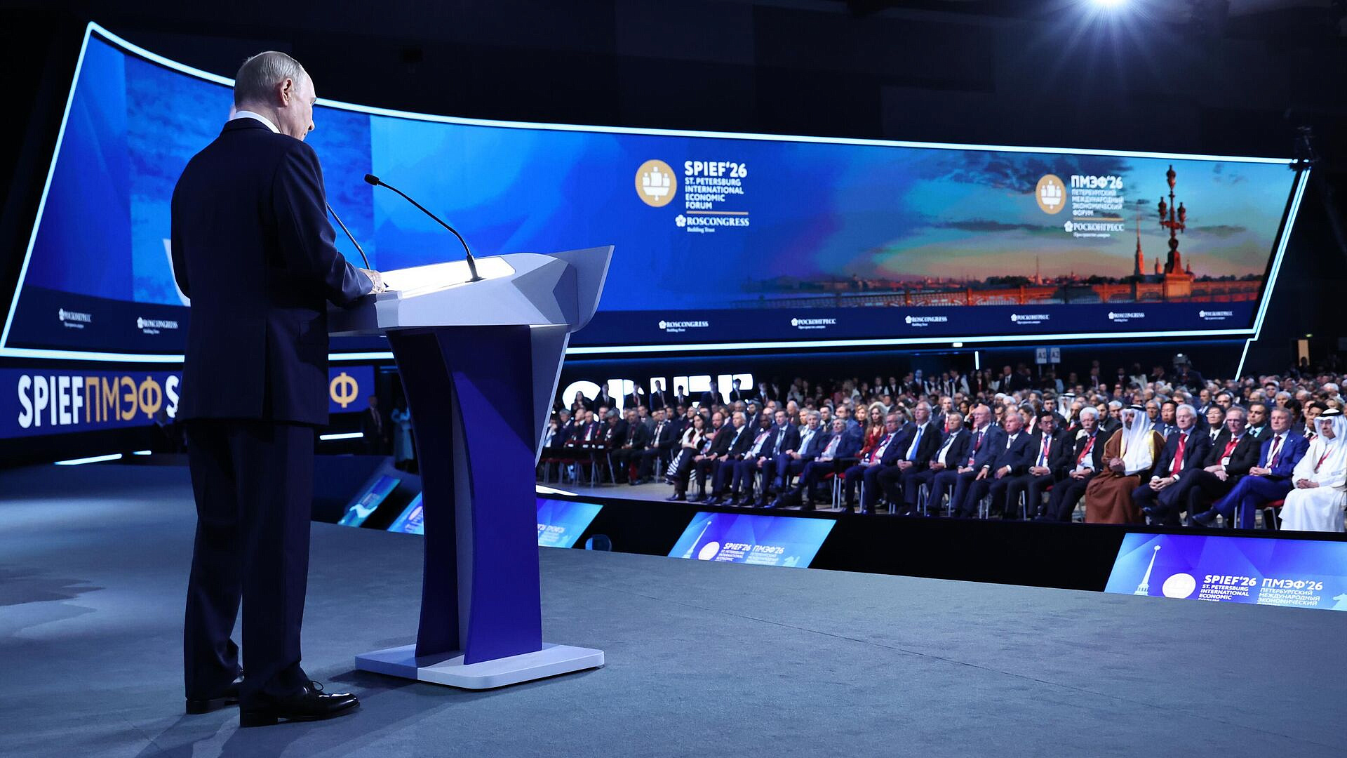 Комплектующие для украинских дронов поступают отчасти из США, заявил Путин