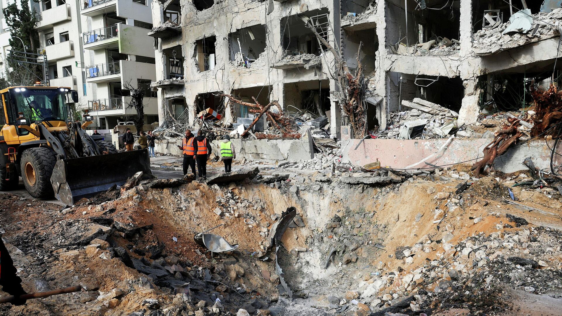 Израиль отражает шестую за день ракетную атаку со стороны Ирана