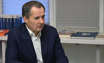 В Белгородской области подожгли автомобиль, якобы попавший под атаку БПЛА