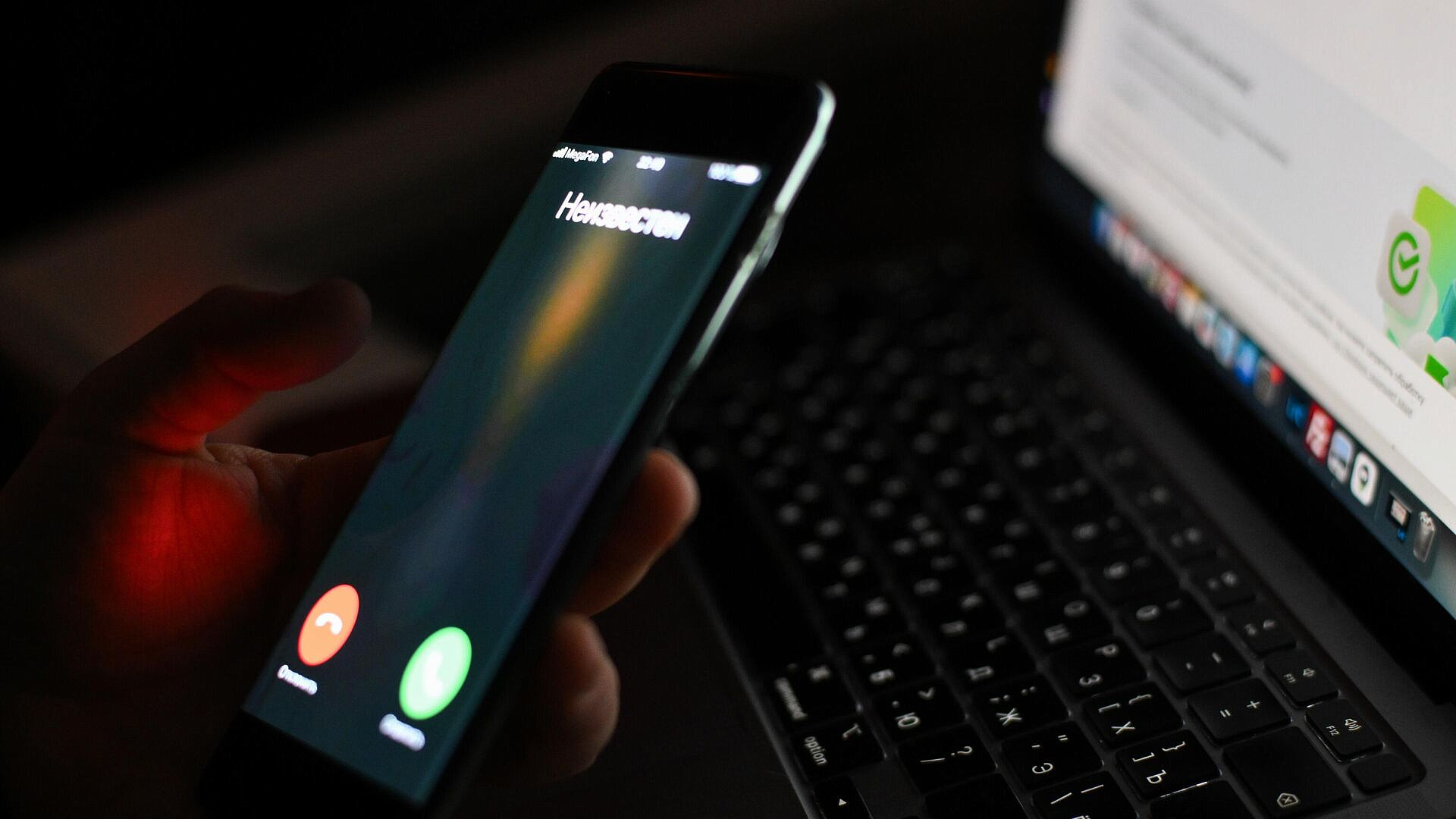 На Бали начались рейды после похищения куратора украинских мошенников