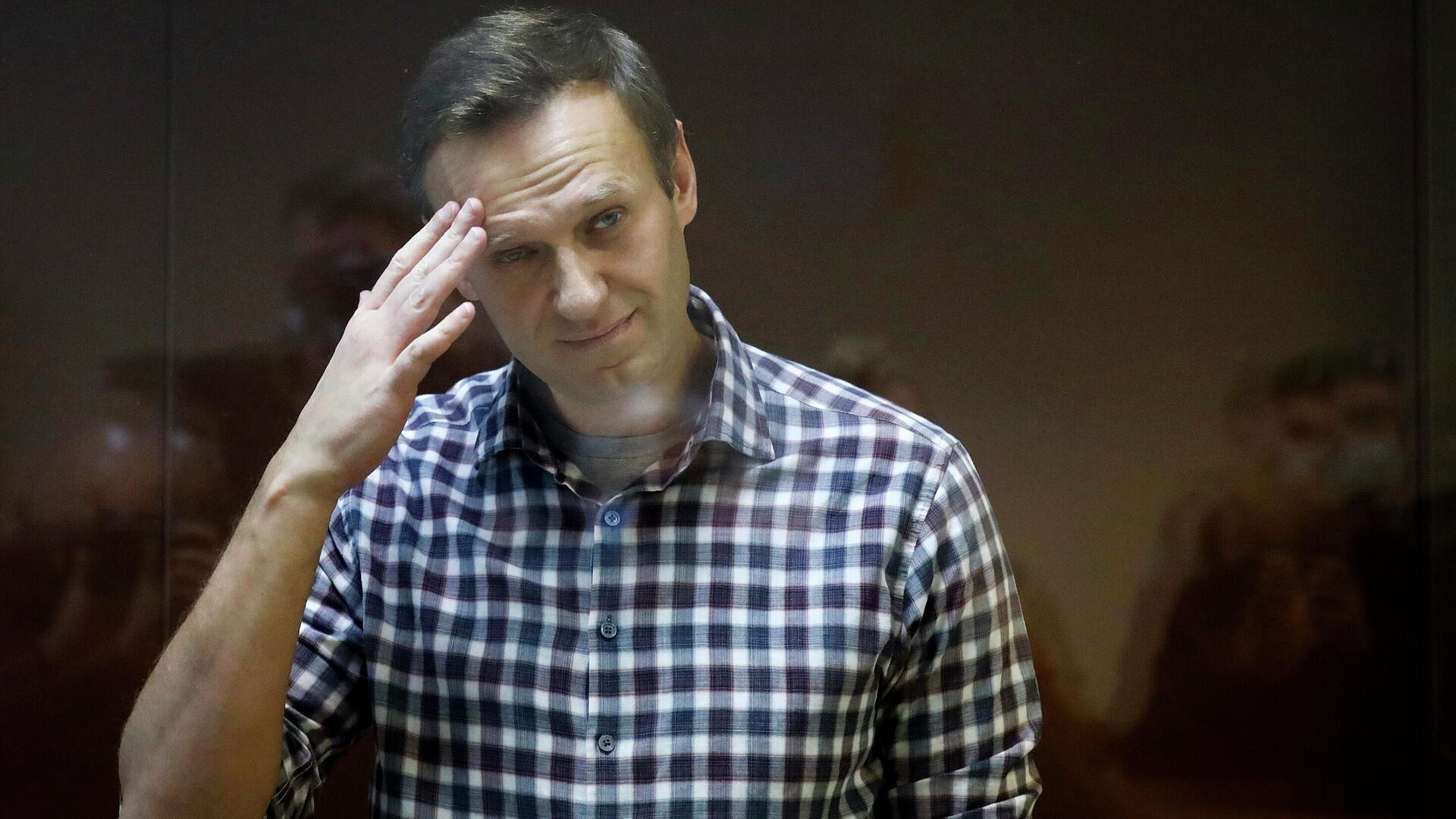 Глава МИД Норвегии заявил, что опечален новостями о смерти Навального