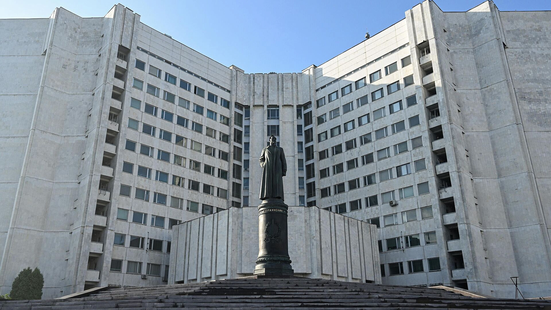 СВР: Лондон и Париж осознают, что победа над Россией руками ВСУ недостижима