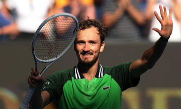 "Расстроил кучу людей". Медведев рассказал о победе над Карлосом