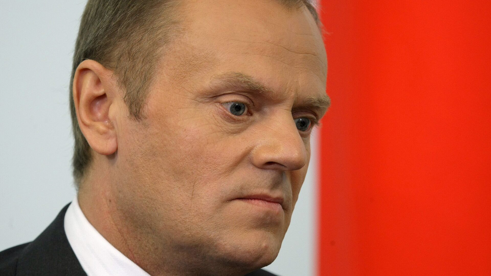 Польша хочет обеспечить Украину американским сжиженным газом, заявил Туск
