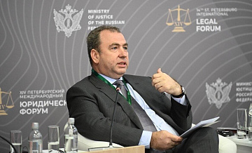 Михаил Дорофеев: России нужно создавать свою платежную инфраструктуру